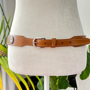 Ceinture Western en Cuir avec Animaux Argentés