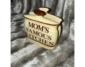 Kitchen Napkin Holder 1970s VTG Moms Famous Ceramic