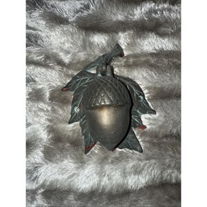 Aldaba con forma de hoja de bellota, latón macizo, SPI San Pacific Int'l