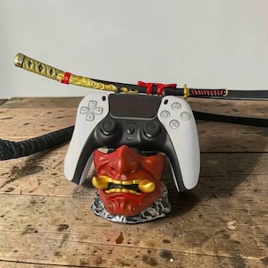 Soporte para mando con cara de diablo, soporte para mando con espada guerrera para PS5, PS4, Xbox Switch