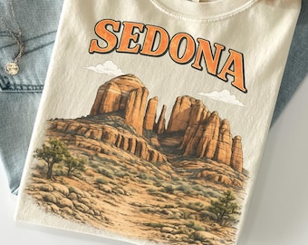 Sedona Red Rocks Cathedral Rock Vintage Graphic T-shirt | Desert Landscape