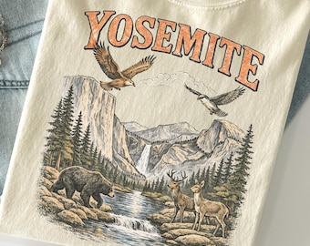Yosemite Vintage National Park Landscape T-shirt | Mountain, Bears, Eagles