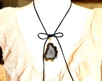 Geode Agate Pendant Necklace, Faux Suede Cord, Festival Jewelry
