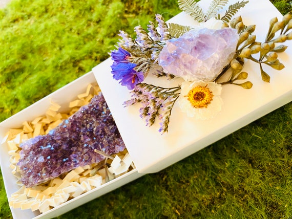 Crystal Gift Box, Geode Crystal Gift Box, Get Well Soon Crystal Gift Box, Self Care Package, Wellness Crystal Gift Box, Amethyst Crystal