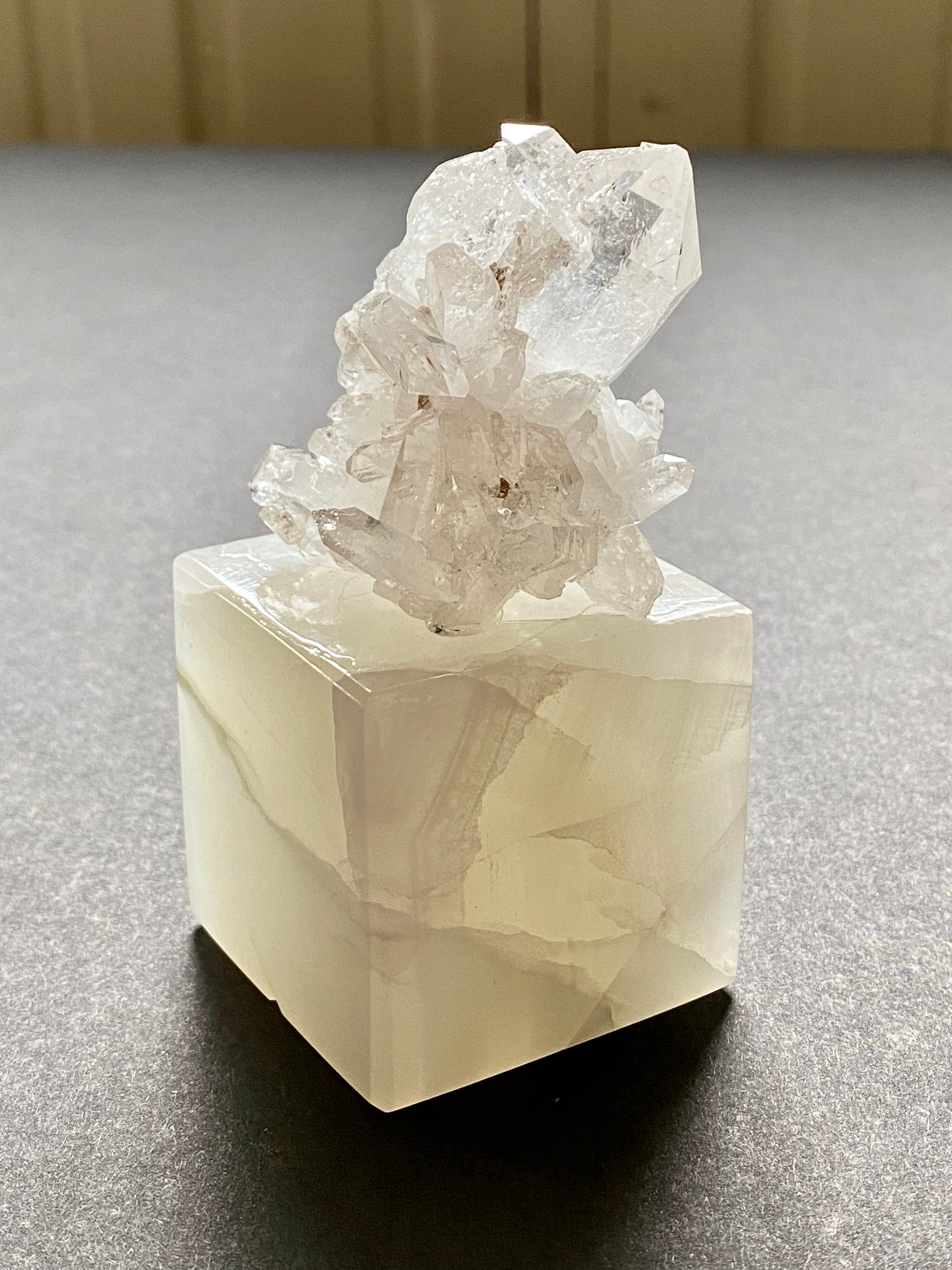 Quartz Crystal W/ Onyx Stand Paperweight Raw Crystals Quartz Etsy