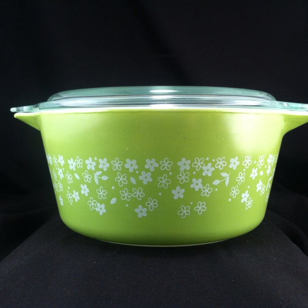 Pyrex "Spring Blossom Green" (1979 style) 1 1/2q 474 Casserole