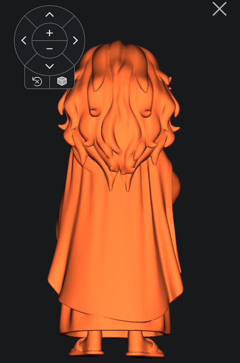 Op de afbeelding: Een 3D-gefigureerde oranje figuur van een persoon met lang, golvend haar en een cape. De figuur wordt van achteren bekeken en toont het gedetailleerde ontwerp van het haar en de draperie van de cape. De achtergrond is donkergrijs.