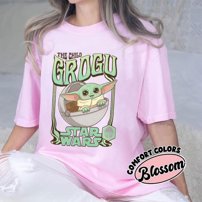 Vintage Disney Star Wars Grogu Shirt, Disney Baby Yoda Shirt, Retro Sci Fi Graphic Tee, Mandalorian Gift, Cute Fan Tee, Movie Lover