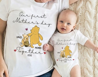 Camiseta "Nuestro primer Día de la Madre 2026", Conjunto a juego para mamá y bebé, Camiseta Disney para mamá, Camiseta Pooh para mamá, Camiseta para mamá, hija e hijo, Regalo para el Día de la Madre