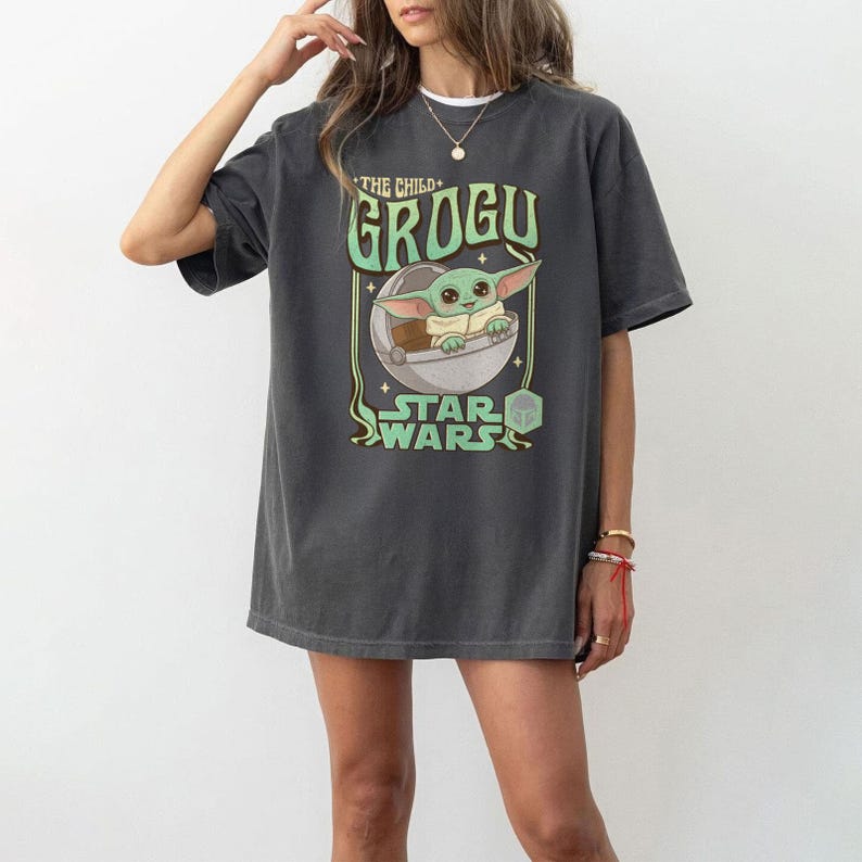 Vintage Disney Star Wars Grogu Shirt, Disney Baby Yoda Shirt, Retro Sci Fi Graphic Tee, Mandalorian Gift, Cute Fan Tee, Movie Lover