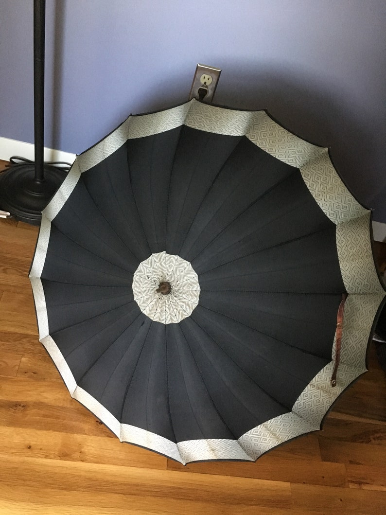 Vintage Parasol Umbrella
