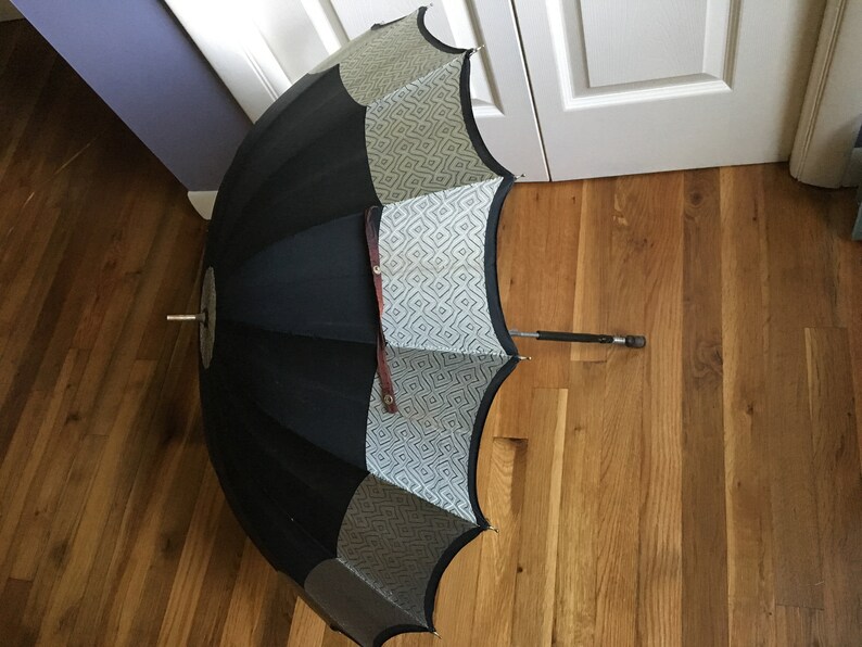 Vintage Parasol Umbrella