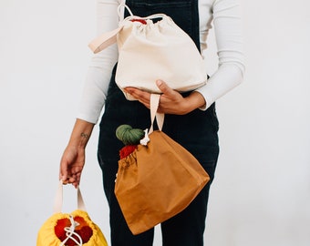 Field Bag - Knitting Project Bag - PDF Sewing Pattern - Fringe Supply Co.