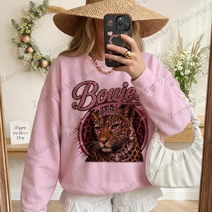Boujee Leopard PNG, sublimeringsfil med rosa strass-cheetah, glamourös faux bling-design med stor katt, vildkatter PNG, digital nedladdning av lyxkrona DTF bild 5