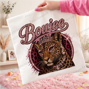 Boujee Leopard PNG, sublimeringsfil med rosa strass-cheetah, glamourös faux bling-design med stor katt, vildkatter PNG, digital nedladdning av lyxkrona DTF bild 3
