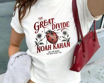 ONLY PRINT Colors The Last Of The Buggs - Baby Tee, The Great Divide Concert Merch ,Woman Y2K Baby Tee Gifts