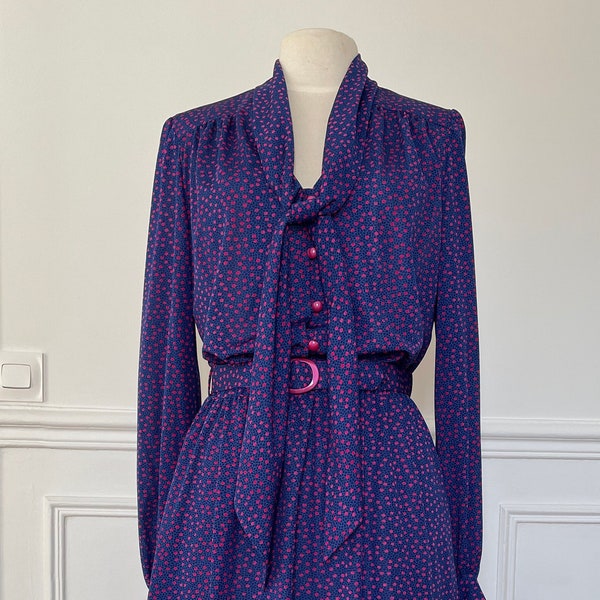 Robe 70s faite à la main violette pois rose couture Paris