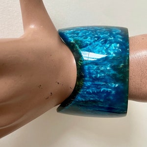 Vintage blue  bangle resin bracelet