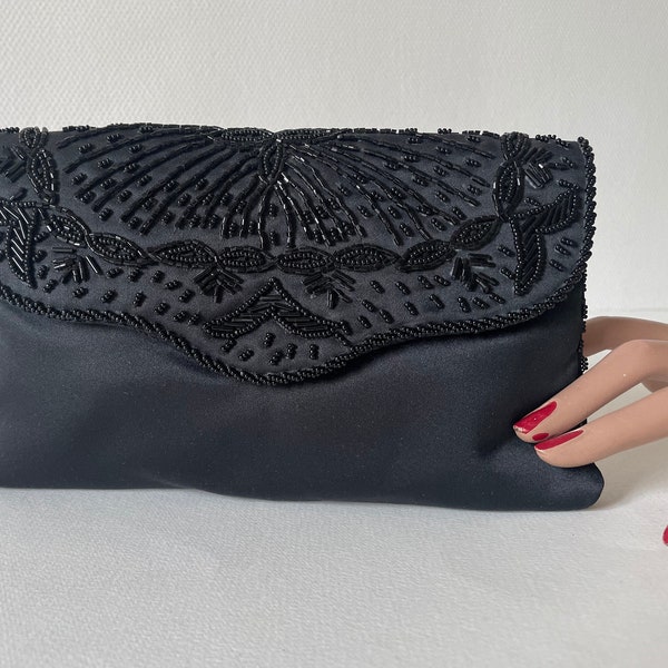 Vintage  party bag minaudière  black satin embroidery jewel  purse