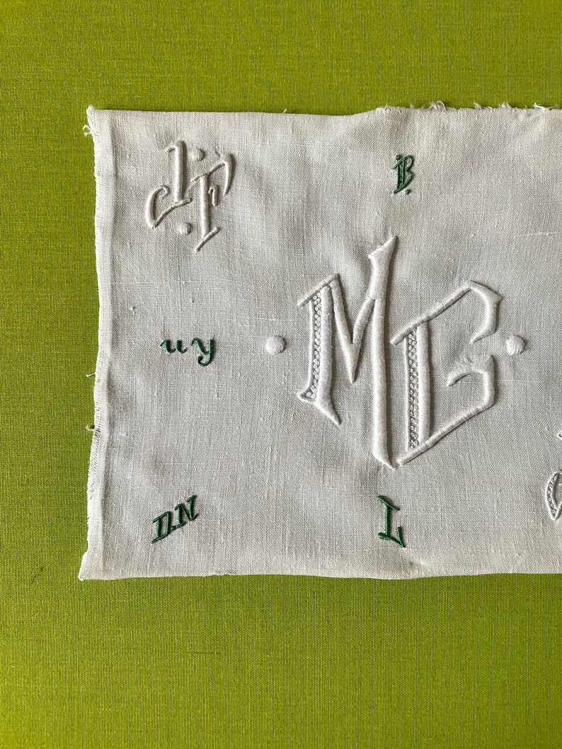 Anciens monogrammes Echantillonnage de magasin exemple de broderies typographie fait main image 2