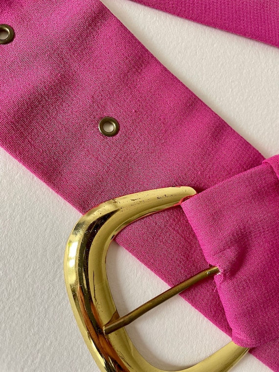 Buy Vintage 80s Pink Fabric Belt Gold Buckle Hand Made  display picture 3