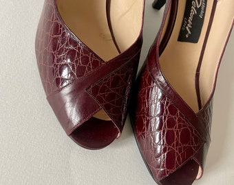Vintage burgundy Shoes  fashion retro  open toes  Made in France French Riviera luxury shop