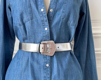 Iridescent Silver Heart Plastic Wide Retro Belt - Etsy New  display picture 2