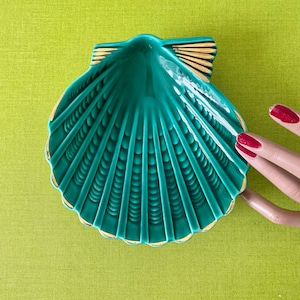 Coquillage céramique 1960 Hawaï plage rétro décor tropical vert et or