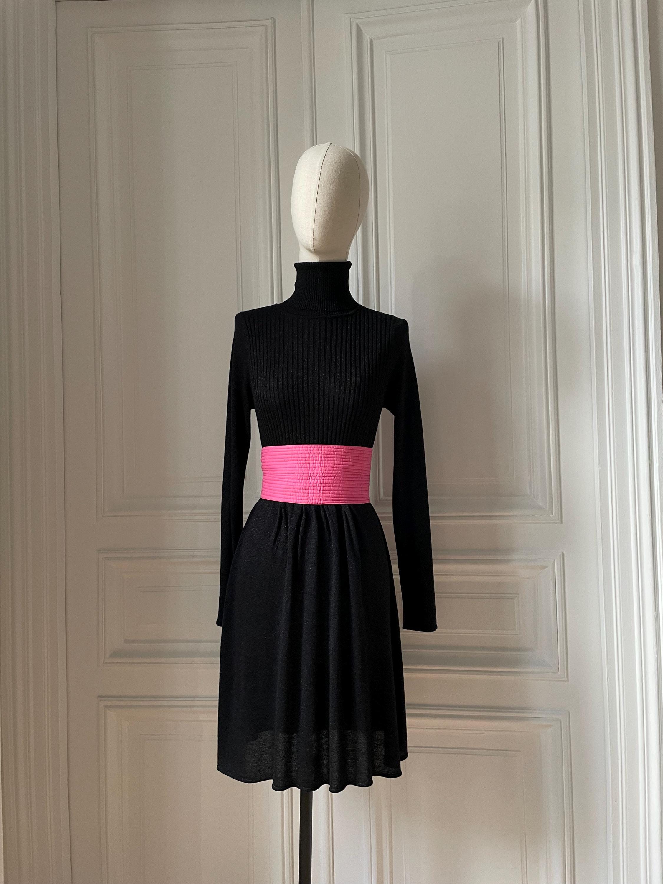 black dress pink belt Vintage 80s Gros Grain Fabric Belt French Couture Pink Stripes_ NITYA PARIS