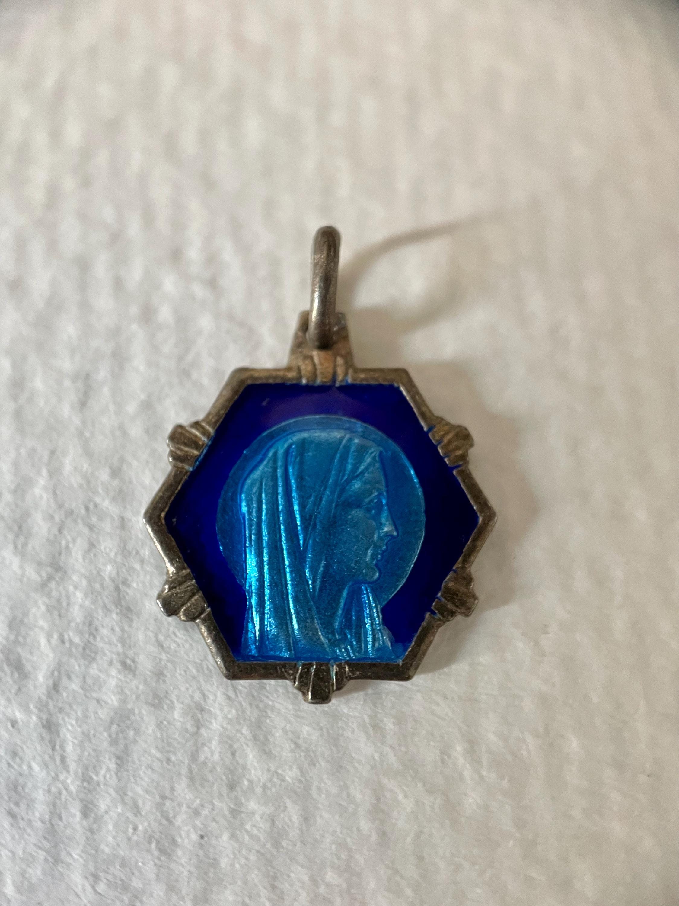 Pendentif Croix En Résine Avec Cabochons Bleus - Occasion, Bijou Religieux Ou Décoratif