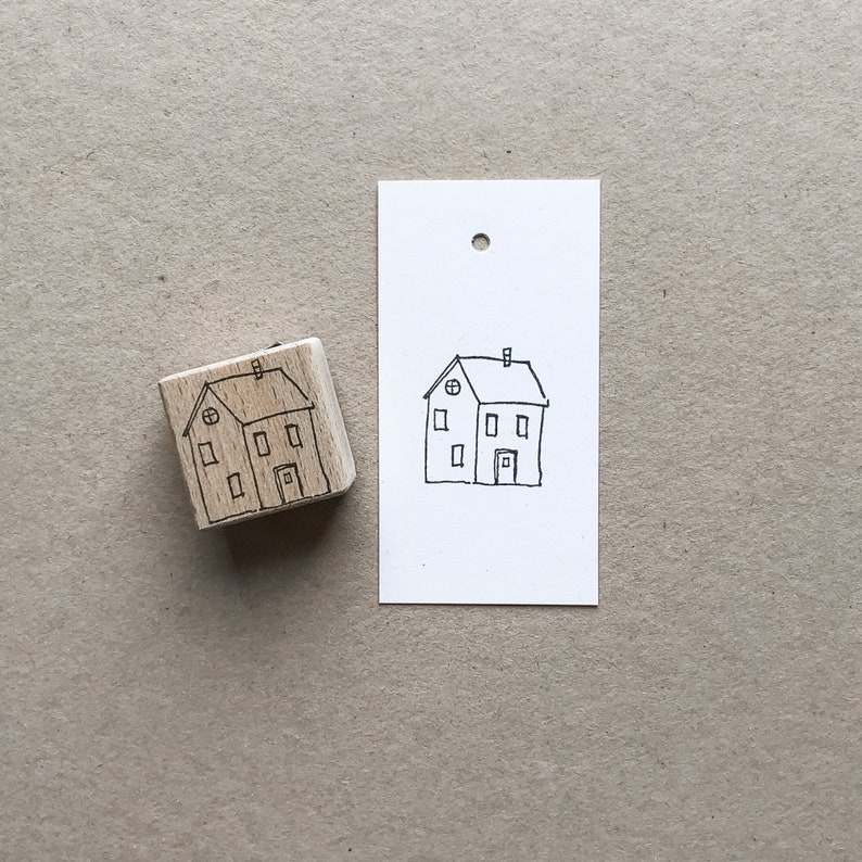 Rubber Stamp Medium House 27x30mm hand drawn house stamp with wooden base image 1