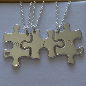 Halsketten für 3, handgemachte Puzzle Anhänger in Silber
