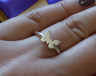 Handmade Argentium Silver Butterfly Ring: Polished Charm