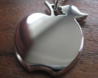 Collier pomme, pendentif pomme argentée