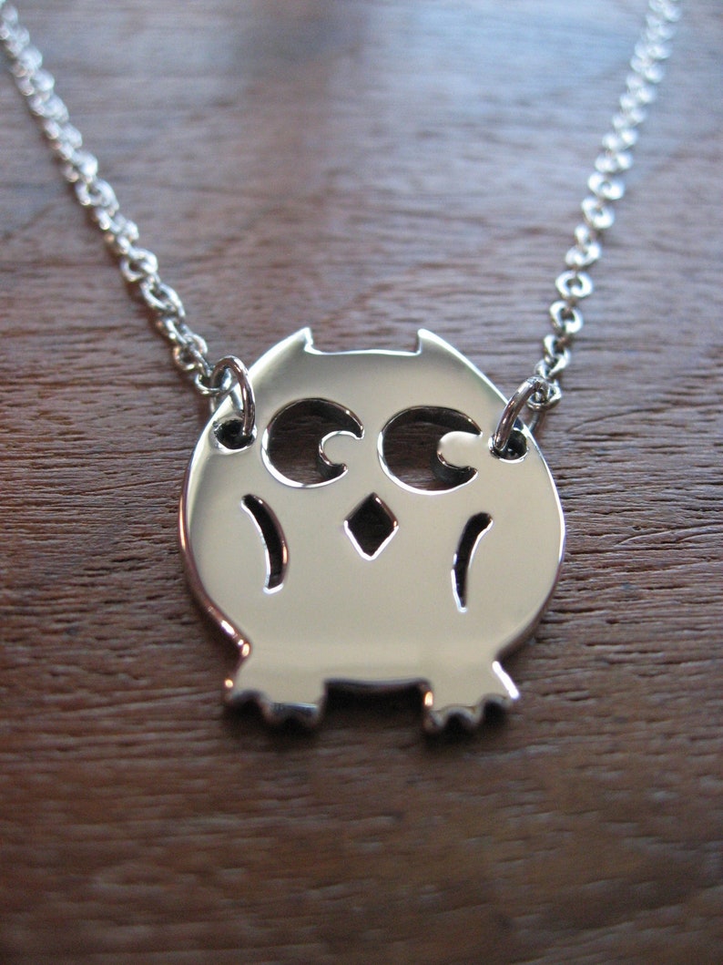 Silver Owl Necklace image 1