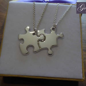 Best Friend Necklaces - Interlocking Friendship Pendants - Handmade Silver Puzzle Pieces