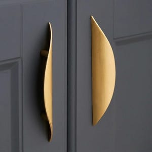 Brass Cabinet Handles Kitchen Drawer Pulls Curved Half Moon Leaf Gold Wardrobe Cupboard Hardware