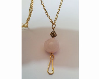 Gemas de cuarzo rosa & ORO etiqueta ID insignia titular HANDMADE cadena de oro y rosa natural cuarzo con cuentas collar de moda de cordón