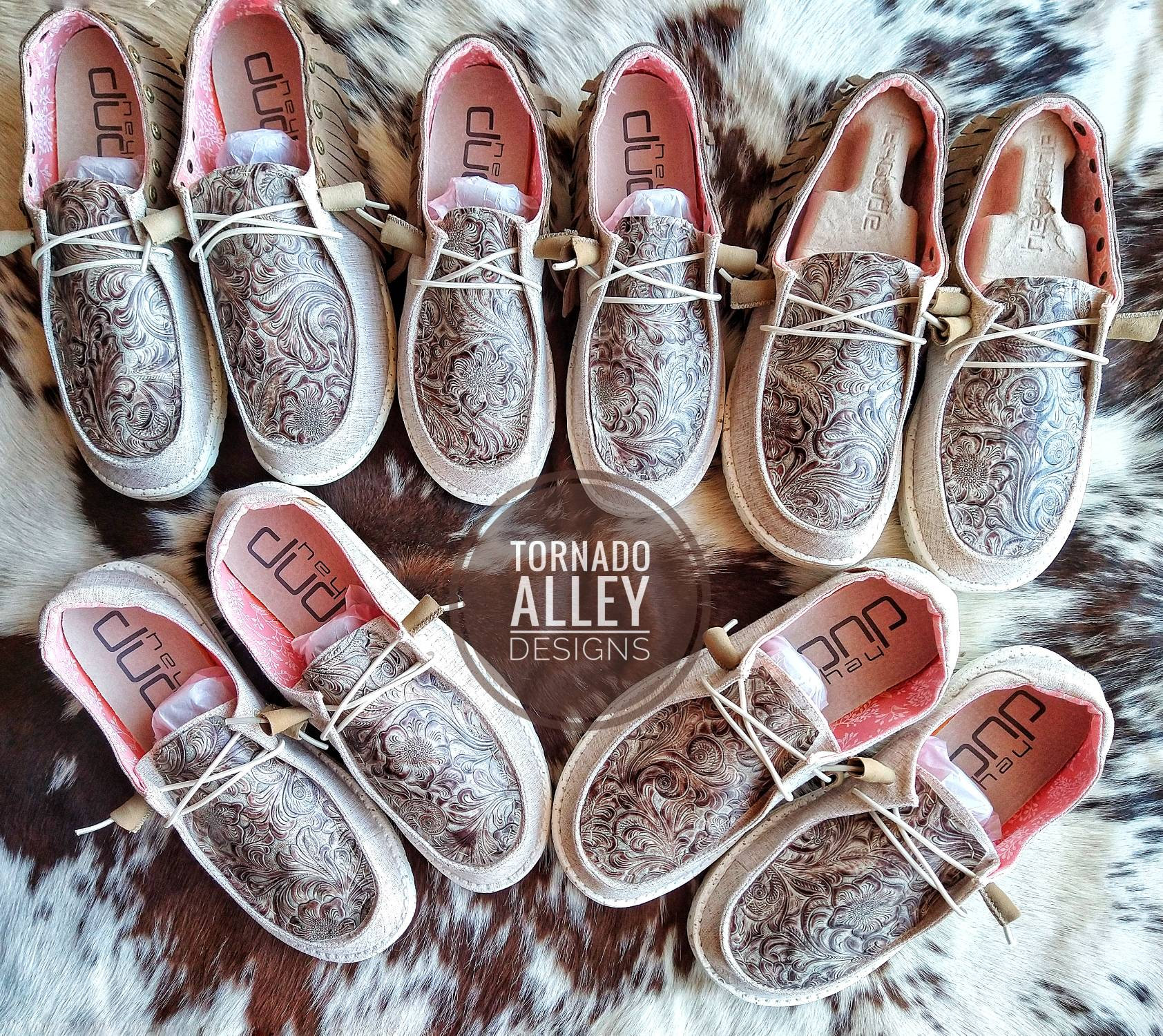 hey dudes womens near me