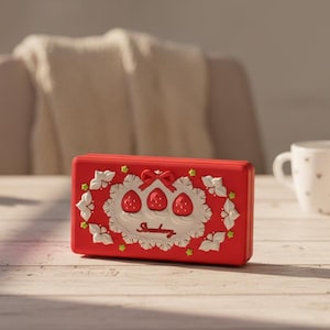Custodia per schede di gioco a forma di fragola rossa per Nintendo Switch e Switch 2, contenitore portatile per cartucce con 24 slot