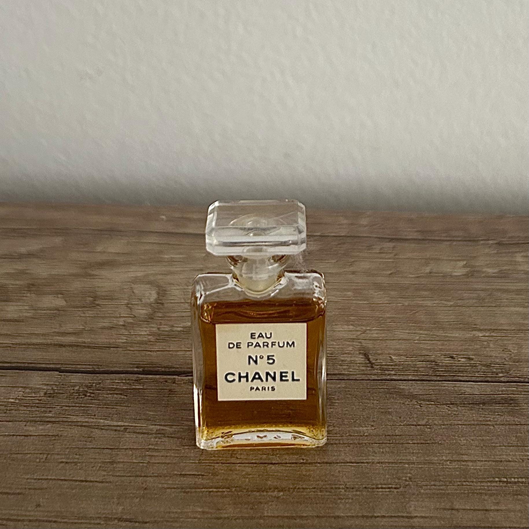 70年代のヴィンテージ香水 - Etsy 日本