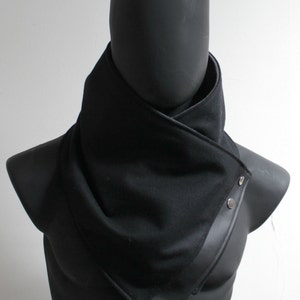 Unisex scarf. Mens cowl scarf.Black wool,faux black leather,metalic snaps,Chunky  and cozy. READY to SHIP,