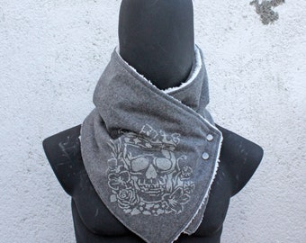 Unisex scarf,Men,women cowl.Gray wool,Hand printed skull,sherpa fabric,snaps. Modern,cozy. READY to SHIP.