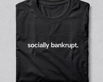 Socialt konkurs T-shirt, minimalistisk citat T-shirt, introvert socialt batteri låg grafisk t-shirt