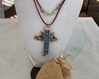 FAITH, DENIM-STYLE! Red Leather Cord w Denim & Safety Pin, Bead-Accented Cross Pendant. Matching Earrings. 2pc Set.