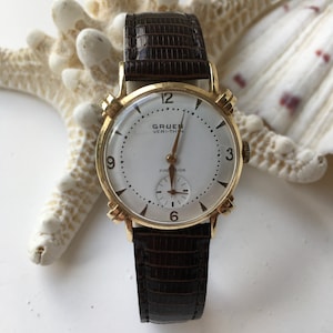 Vintage Gruen 14k Veri-Thin Wrist Watch, Knotted Lug Design, 17Jewels, 1950