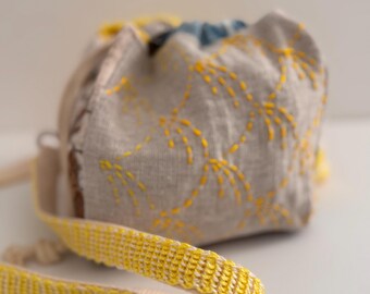 Handmade crochet and sashico bag (Son Bauló)