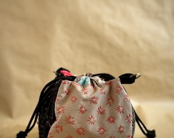 Handmade crochet and sashico bag (Fuego II)