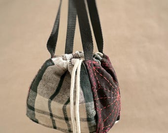 Handmade crochet and sashico bag (Ceniza)