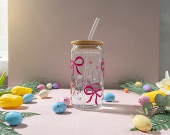 ピンクのリボン付きうさぎ柄ガラス製タンブラー、イースターアイスコーヒーカップ（16オンス）